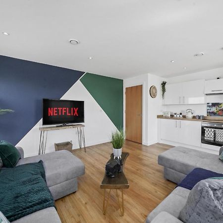 Stunning City Centre Penthouse - Sleeps 10 - Parking Манчестер Экстерьер фото