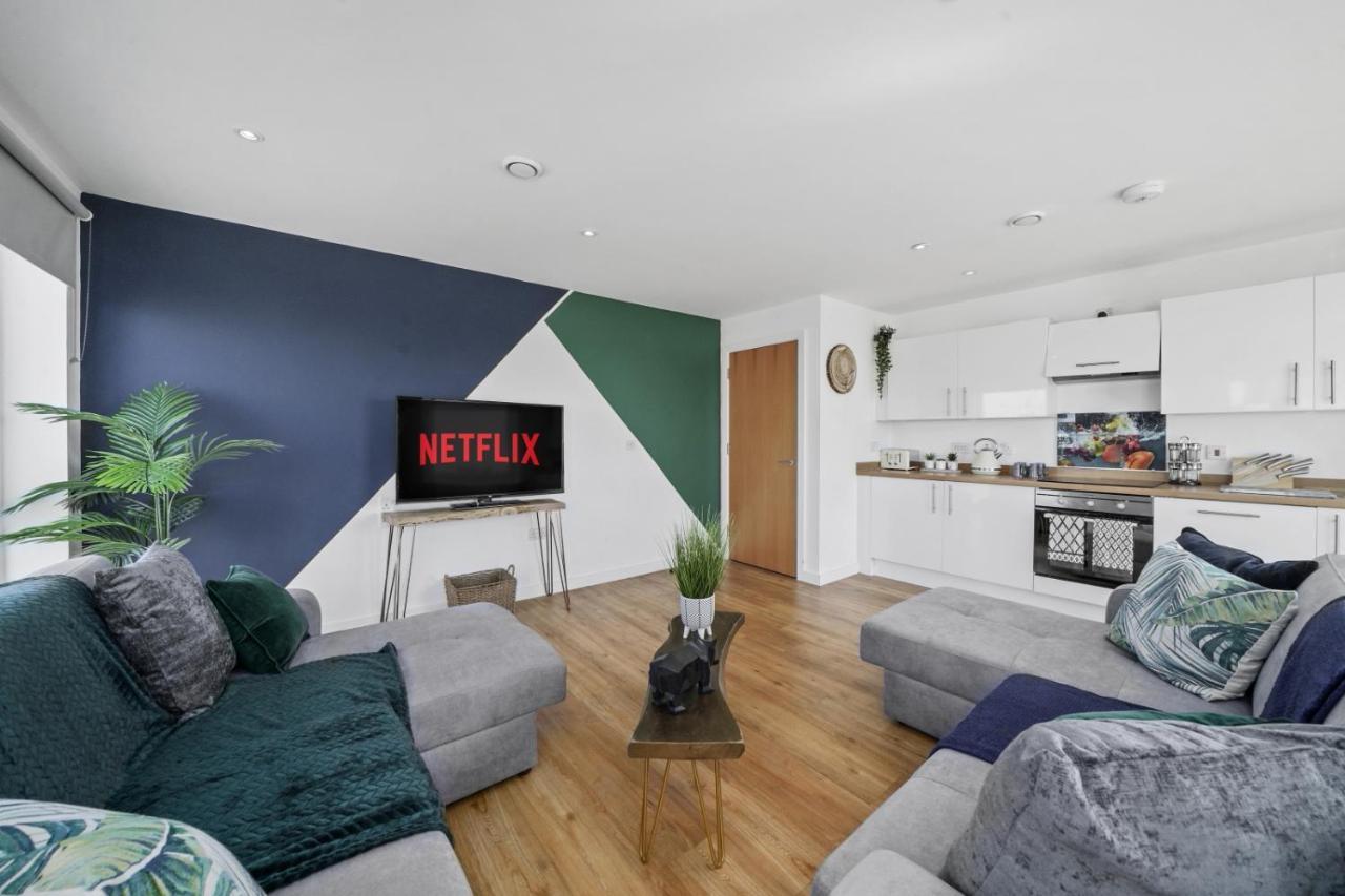 Stunning City Centre Penthouse - Sleeps 10 - Parking Манчестер Экстерьер фото