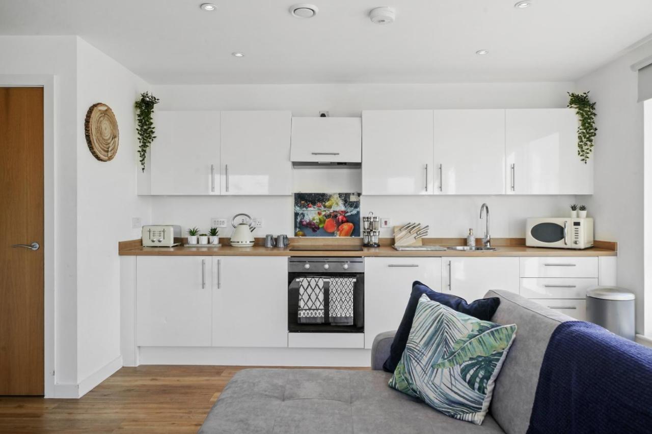 Stunning City Centre Penthouse - Sleeps 10 - Parking Манчестер Экстерьер фото