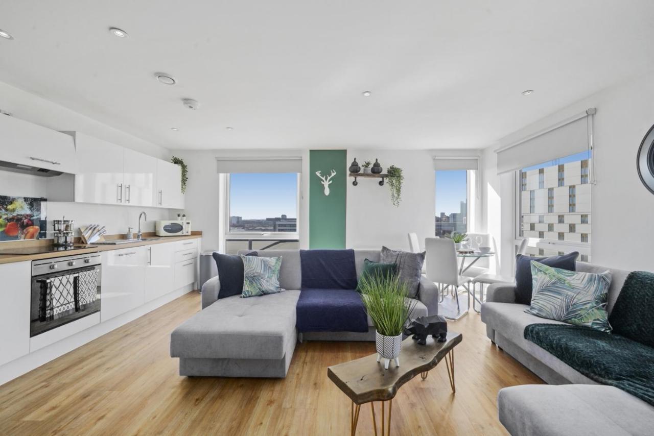 Stunning City Centre Penthouse - Sleeps 10 - Parking Манчестер Экстерьер фото